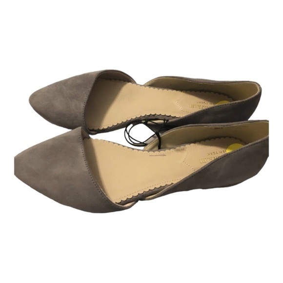 Isaac Mizrahi gray taupe diagonal front d’orsay suede look flats size 9 brandnew - Picture 1 of 10